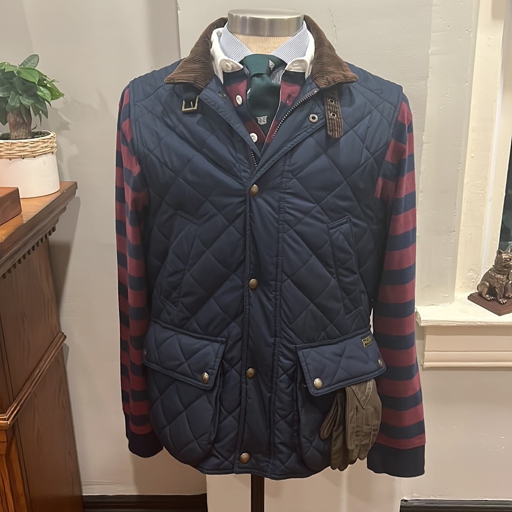 Polo by Ralph Lauren, Quilted Navy Vest Mens Size Medium, Prestigious condition.